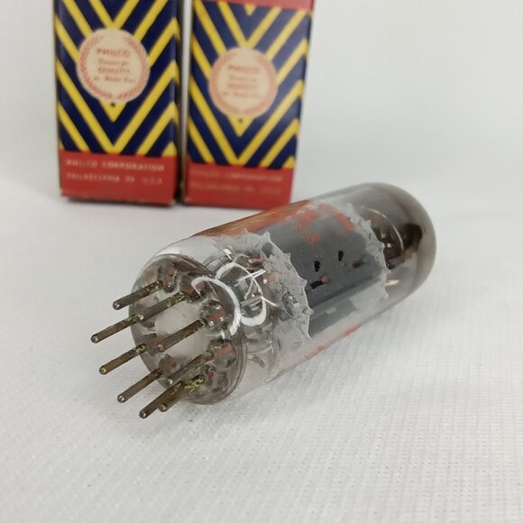 Mid Century Electronic Tube With Box Set Of 2 Philco Model 8EB8 NOS NIB 1950s - Picture 4 of 9